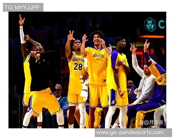 湖人队与开拓者队在2020年8月23日的激烈对决回顾与精彩瞬间分析