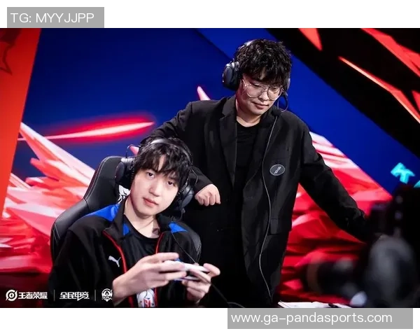 老干爹大鹅逆袭南京Hero第三局精彩对决引发热议与讨论