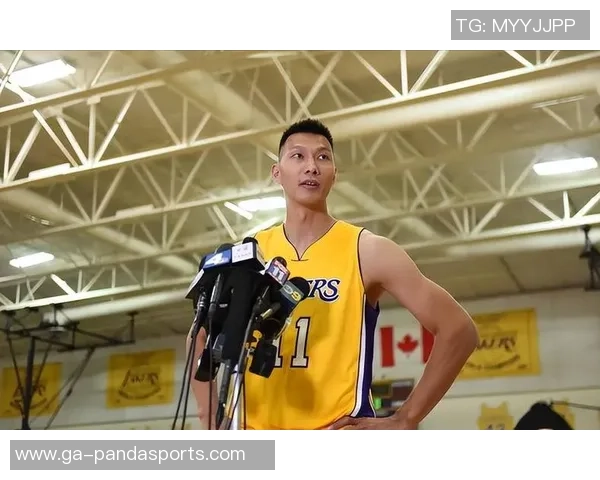 2016年，湖人开出800万年薪，易建联为何挑选抛弃？